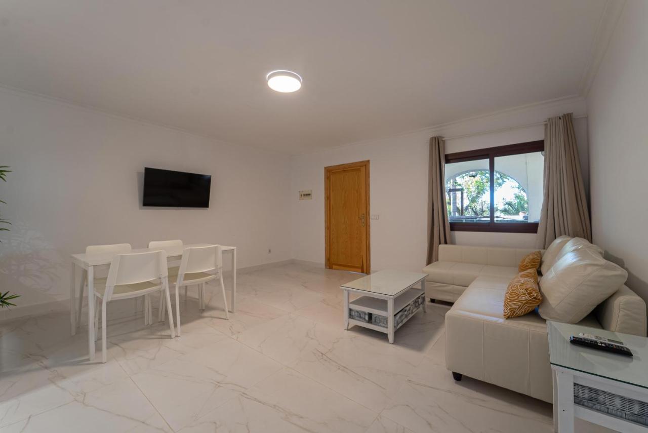 Aparthotel Casadelmar 23 Vacacionales Marbella