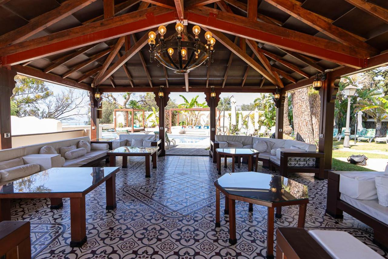 Aparthotel Casadelmar 23 Vacacionales Marbella